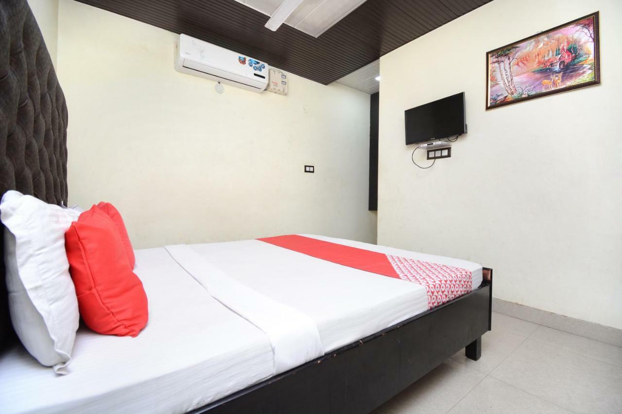 Oyo 29409 Hotel Best Sleep Inn ชลันธระ ภายนอก รูปภาพ