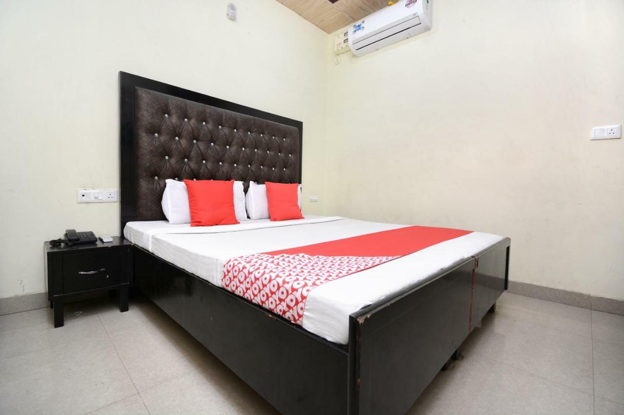 Oyo 29409 Hotel Best Sleep Inn ชลันธระ ภายนอก รูปภาพ