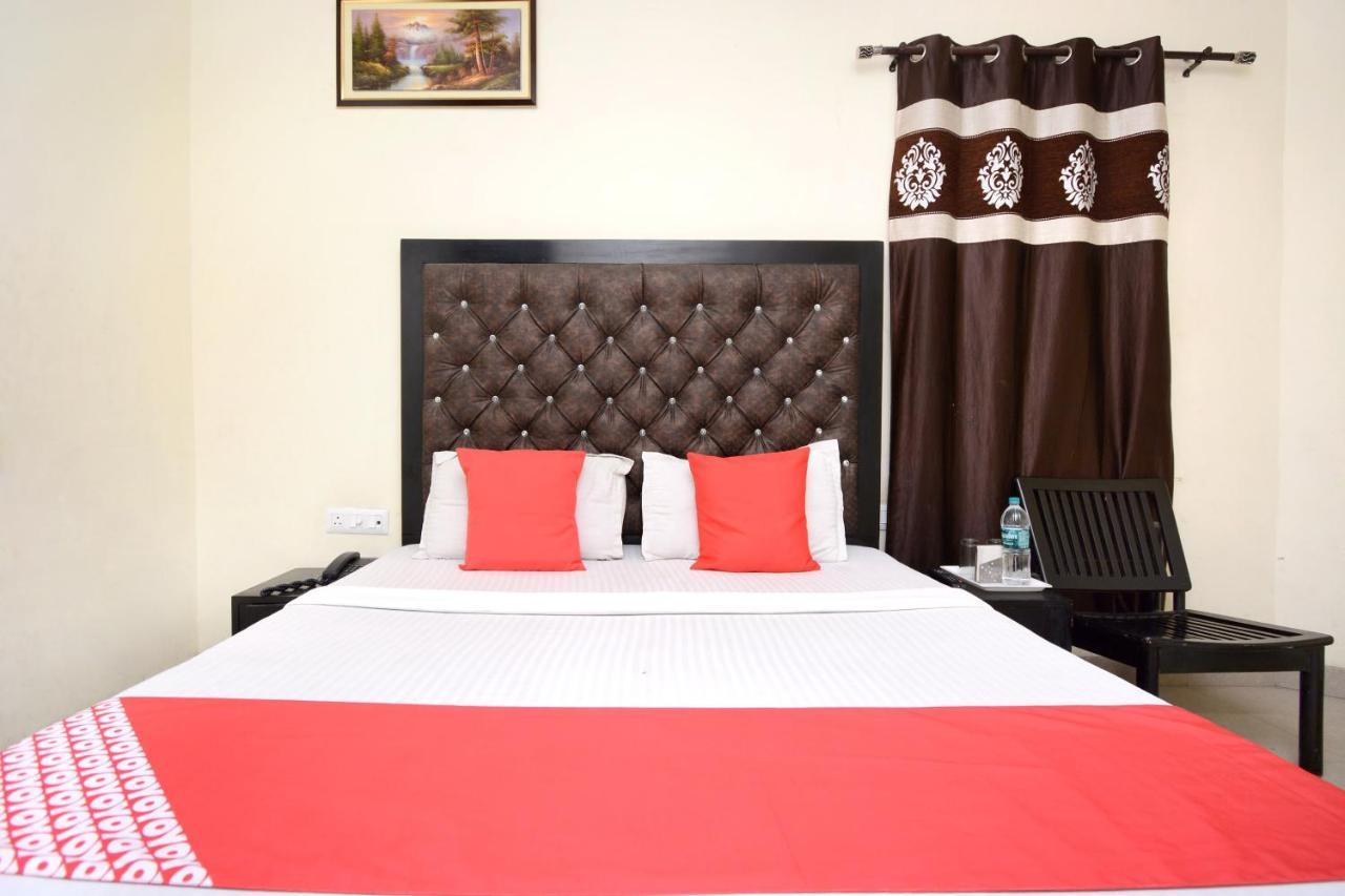 Oyo 29409 Hotel Best Sleep Inn ชลันธระ ภายนอก รูปภาพ